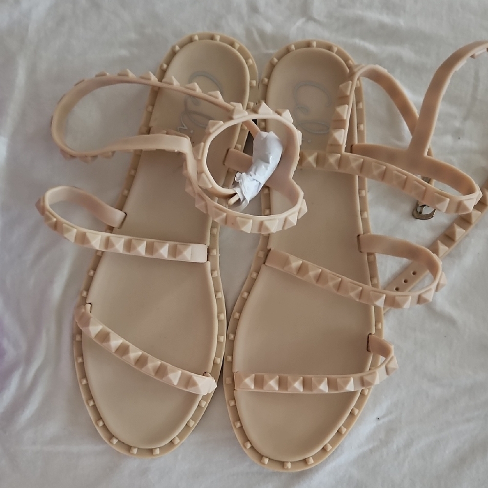 Studded Jelly Beige Sandals